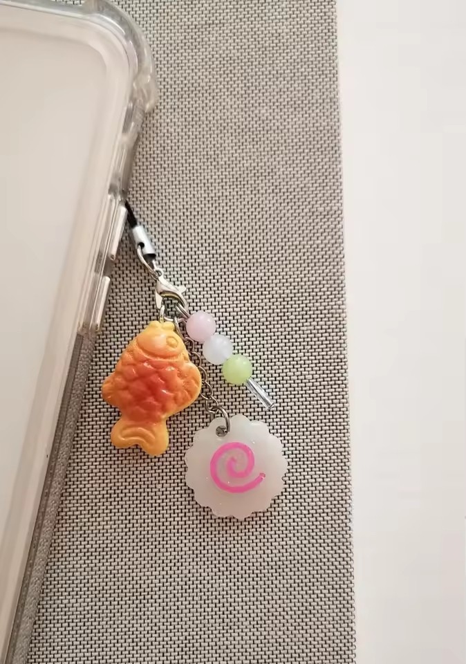 Tteokbokki Rice Cake - Kawaii japanisches Street Food Taiyaki, Narutomaki
